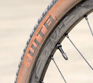 WTB Byway 650b x 47c tan-wall tyre on the Halo rim, with tubeless valve.