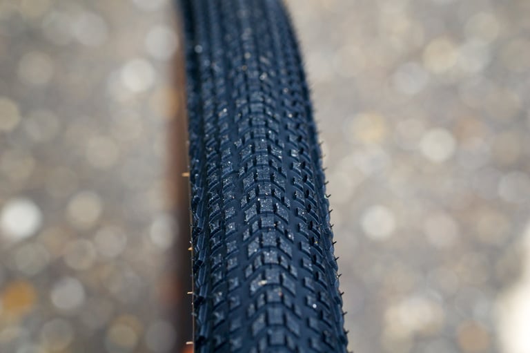 Close-up of the Hutchinson Touareg's tightly packed micro knobs running down the centre of the tread.