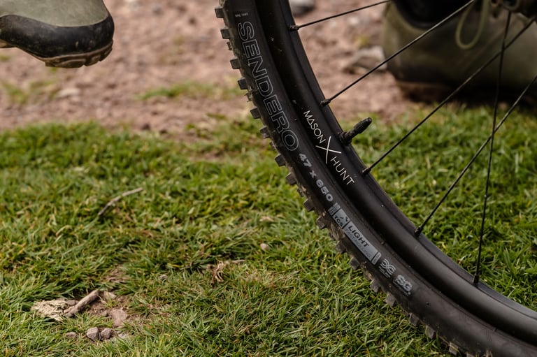 WTB Sendero 650b x 47 SG2 tyre sidewall with its TCS Light and SG2 labels, mounted on a Mason X Hunt rim.