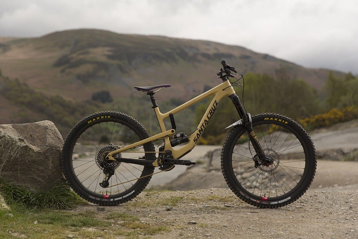 Santa Cruz Nomad Mountain Bike
