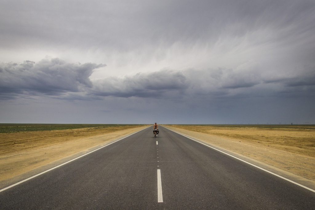 Open Road. Escape By Bike, Joshua Cunningham.