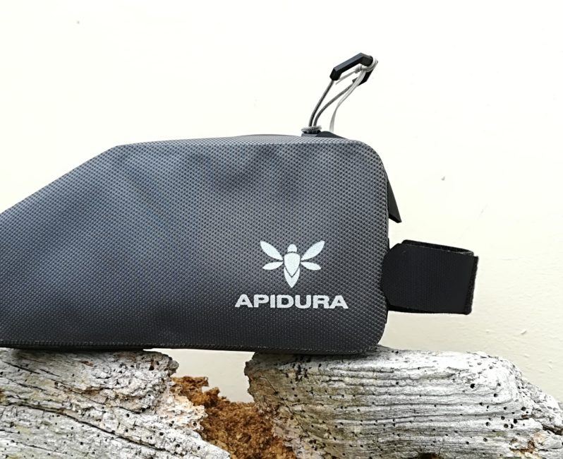 Apidura Expedition top tube bag