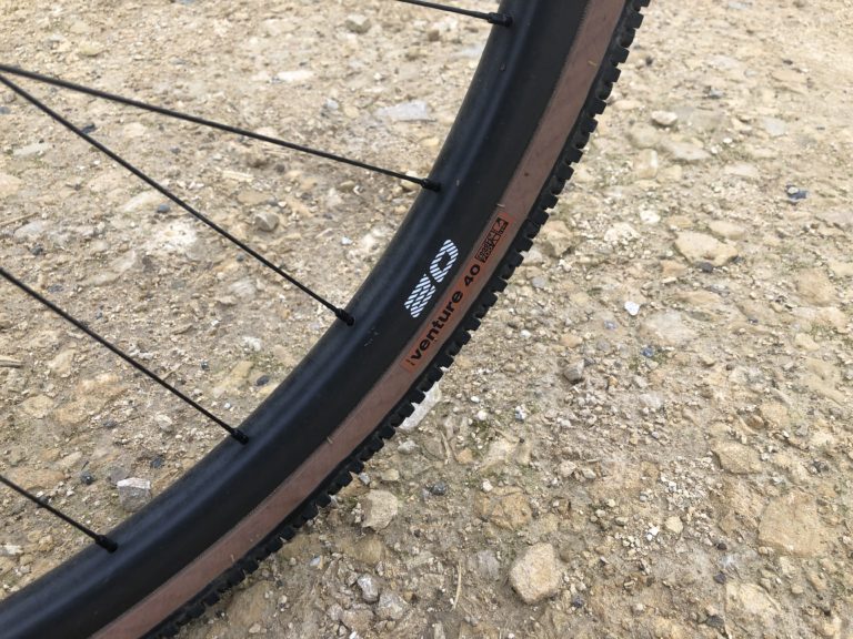 Pneumatico WTB Venture Road TCS, Tubeless, 700x40, Nero, Nuovo Scatola Aperta