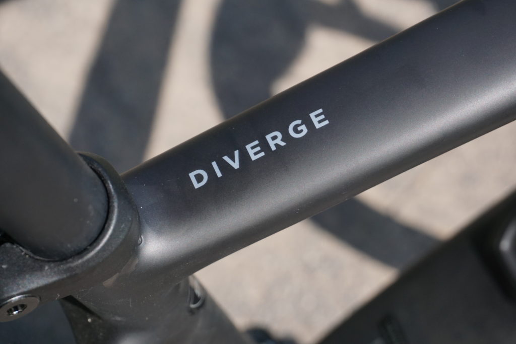 Diverge logo on top tube
