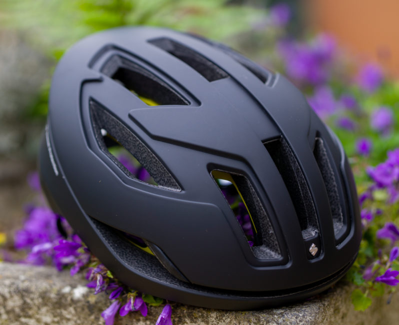 bike helmet trendy