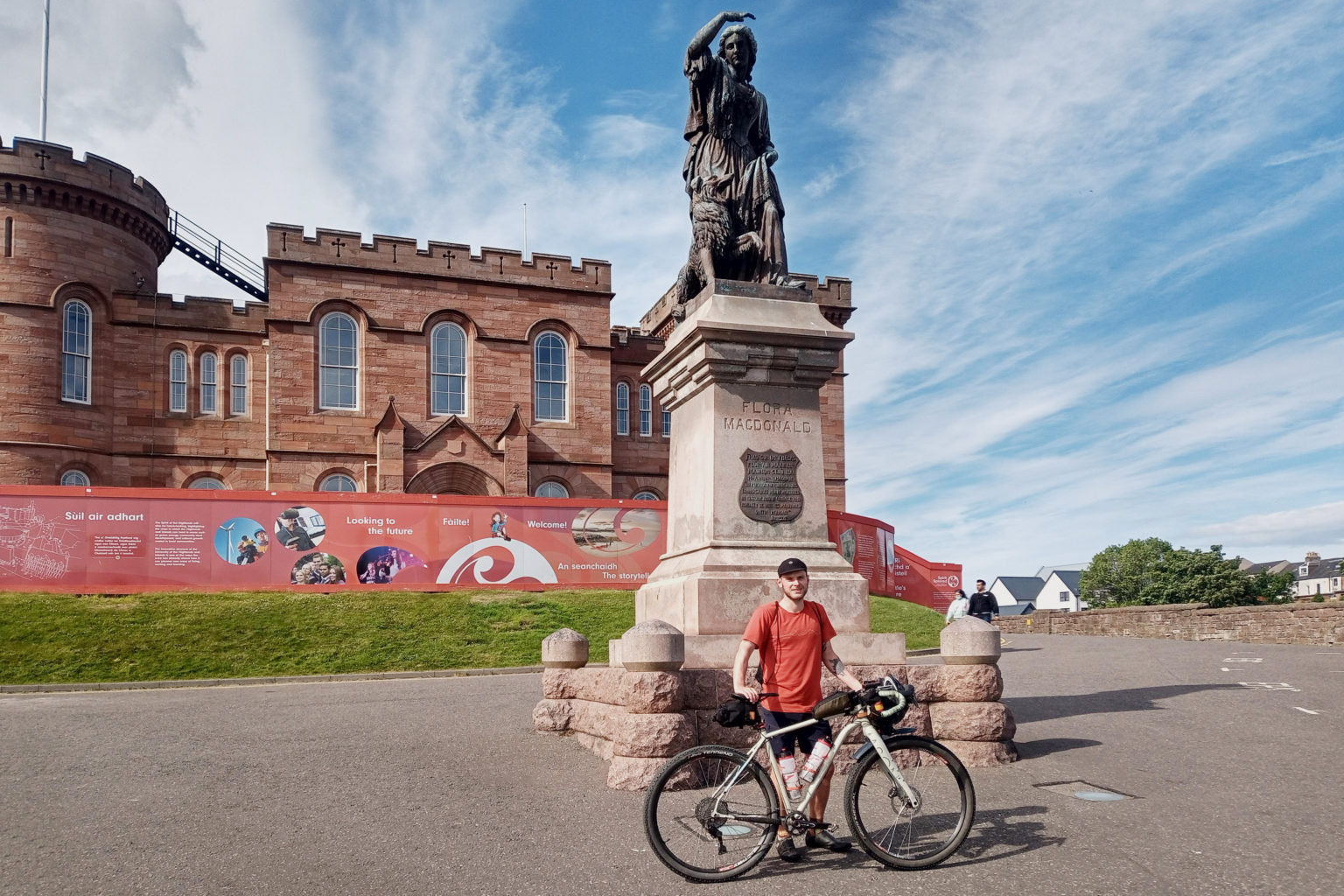Marcus Nicholson with Mason Cycles bike ready to take on an FKT attempt of the Badger Divide